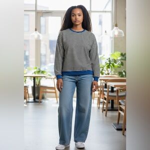 Oversized Black & White Striped Crewneck Sweatshirt Blue Trim Women’s Large NWOT